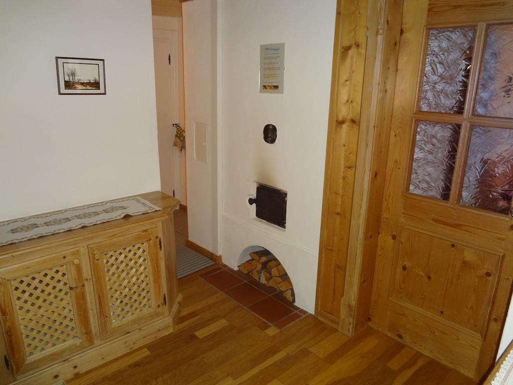 Haus Sonnegg Apartman Fieberbrunn Szoba fotó